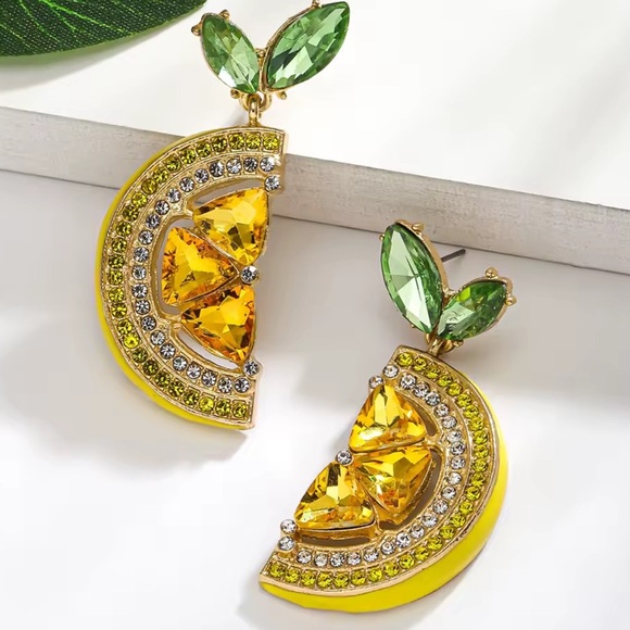 Anthropologe Amalfi Positano lemon Yellow and Green Crystal Earrings - Picture 8 of 15